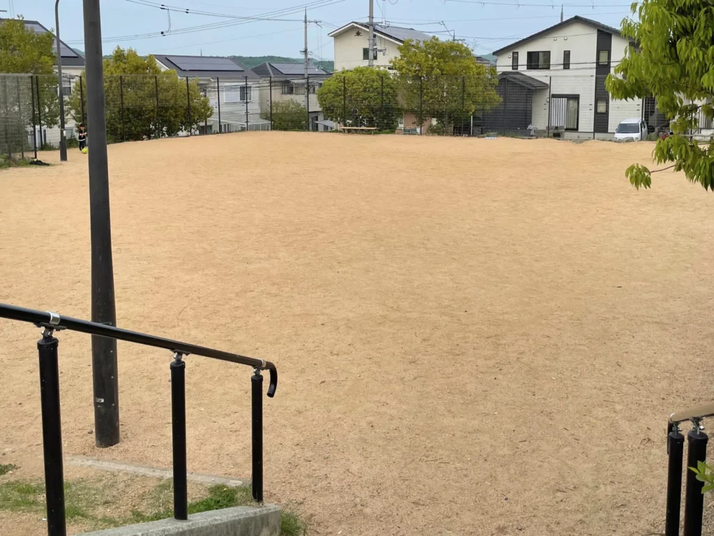 ルーラガーデン公園のグラウンド②